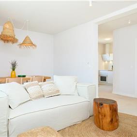 4 Bedroom villa with pool in Mlini, Sleeps 8